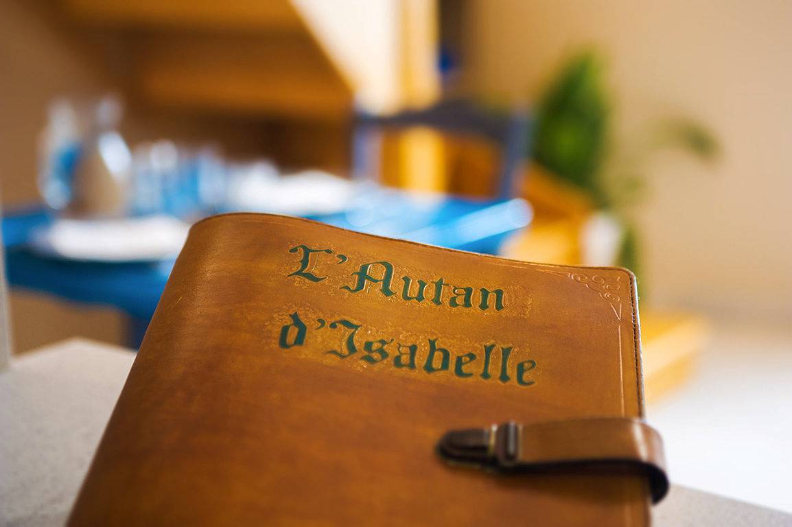 Appartement entier, Gîte Autan - L'Autan d'Isabelle in Castres, Région de Castres