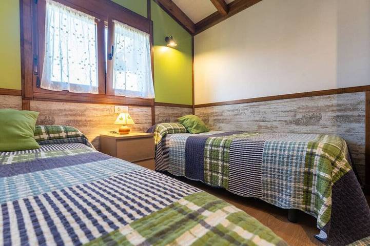 Entire apartment, El higuero garden/beach/terrace in Santillana del Mar, Cantabrian Coast