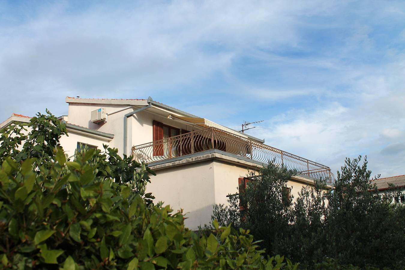 Ganze Wohnung, 1-Zimmer-Ferienwohnung mit Terrasse Kastel Stafilic, Kastela A-5219-b in Kastel Novi, Kaštela