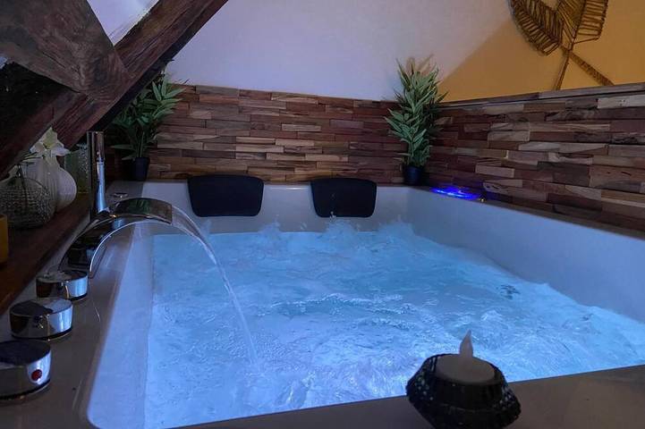 Holiday apartment for 4 people, with hot tub - 1