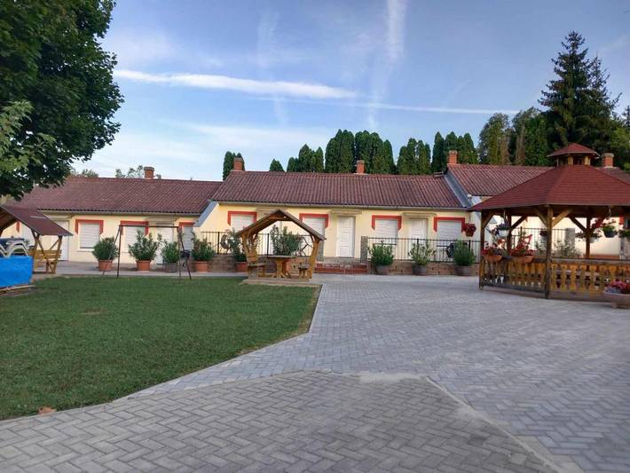 Ferienwohnung für 3 Personen, mit Ausblick und Garten - 1