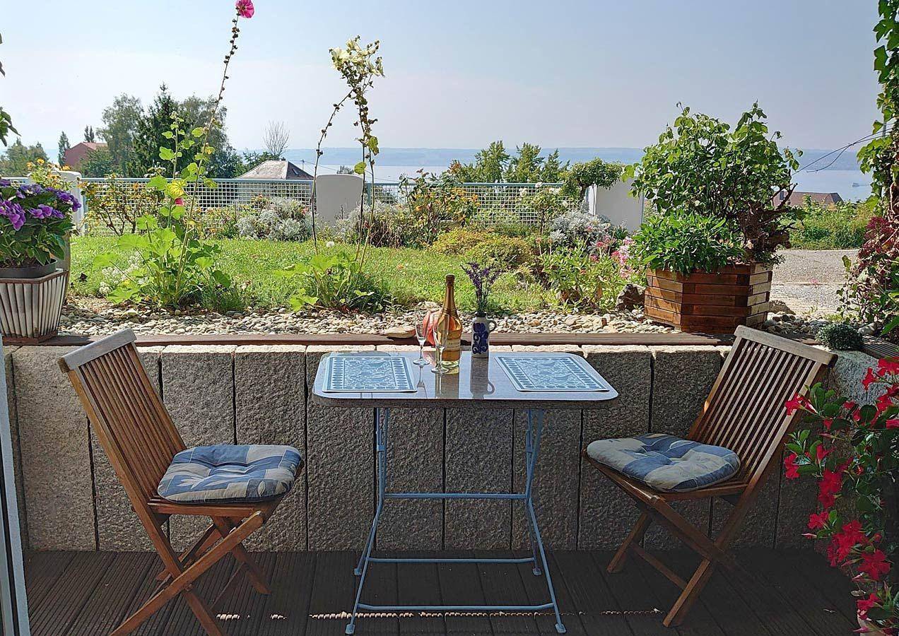 Ganze Ferienwohnung, Appartement "Woh.D im Ug mit Blick auf Meersburg" in Meersburg, Region Bodensee-Oberschwaben