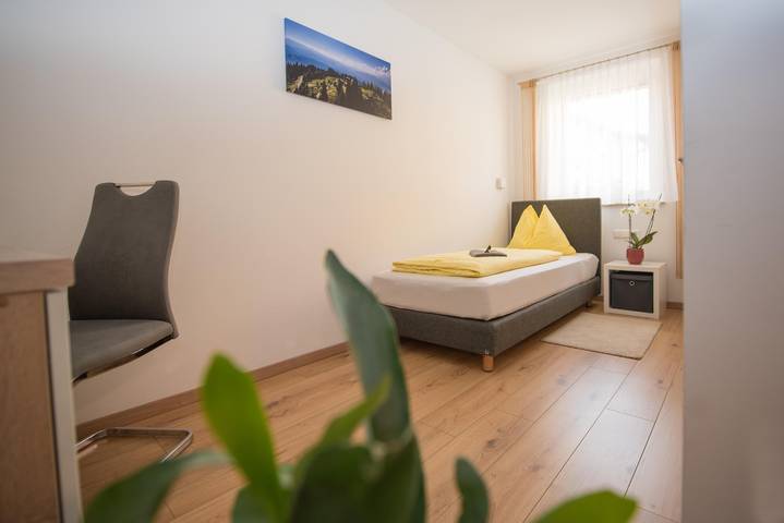 Ganze Ferienwohnung, Einzelzimmer in Spielberg bei Knittelfeld, Bezirk Knittelfeld