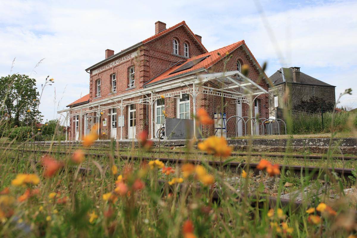 Ganze Ferienwohnung, Relais Eco-Vélo in Ferrière-la-Grande, Avesnes-sur-Helpe