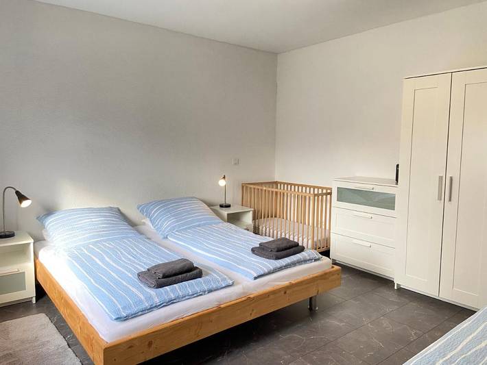 Ferienwohnung für 6 Personen, mit Ausblick und Garten in Hüde - 4