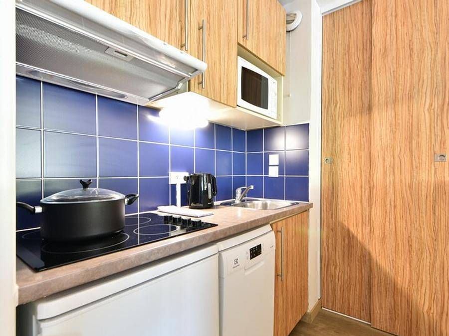Pierre & Vacances Premium Résidence Port Prestige - Studio 4 personnes - Studio - 1 alcôve - Terrasse - Climatisation in Antibes, Côte méditerranéenne (France)