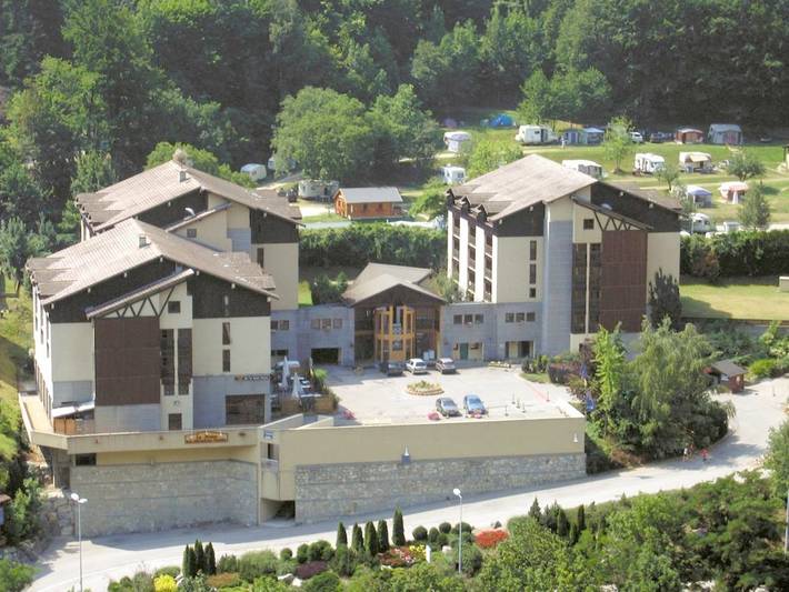 Appart’hôtel pour 4 personnes, avec Balcon ainsi que Terrasse et Piscine