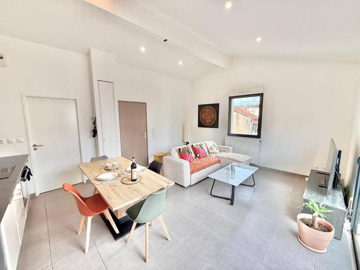 Gîte pour 2 personnes, avec balcon et vue dans Basilique Saint-Sernin (Toulouse) - 2