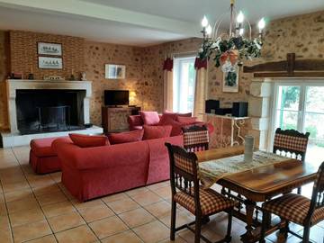 Gîte pour 6 Personnes dans Vitrac-Saint-Vincent, Charente, Photo 3