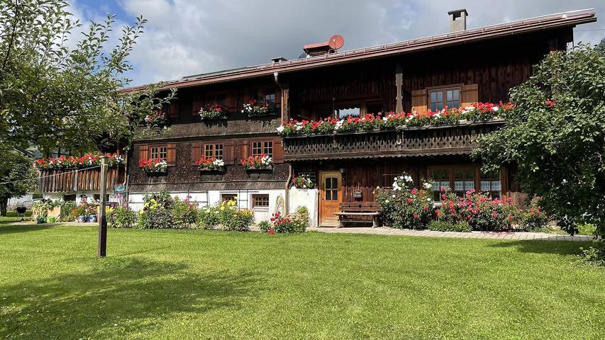 Ferienwohnung für 4 Personen, mit Garten in Bad Oberdorf