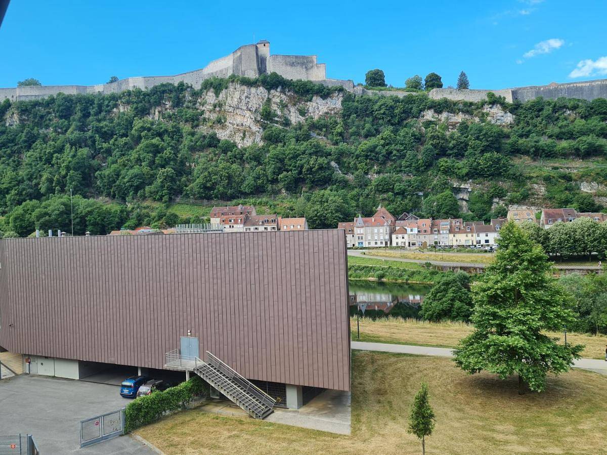 Appartement entier, Appartement entre Nature, Ville et Culture in Besançon, Doubs