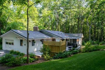 Vacation Home for 7 Guests in Blue Ridge Mountains, North Carolina, Picture 4