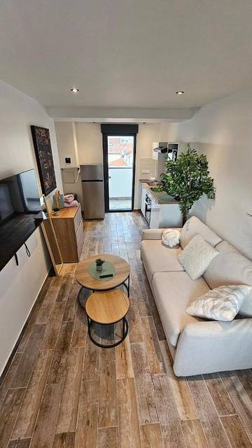 Gîte pour 2 personnes, avec terrasse à Bezons