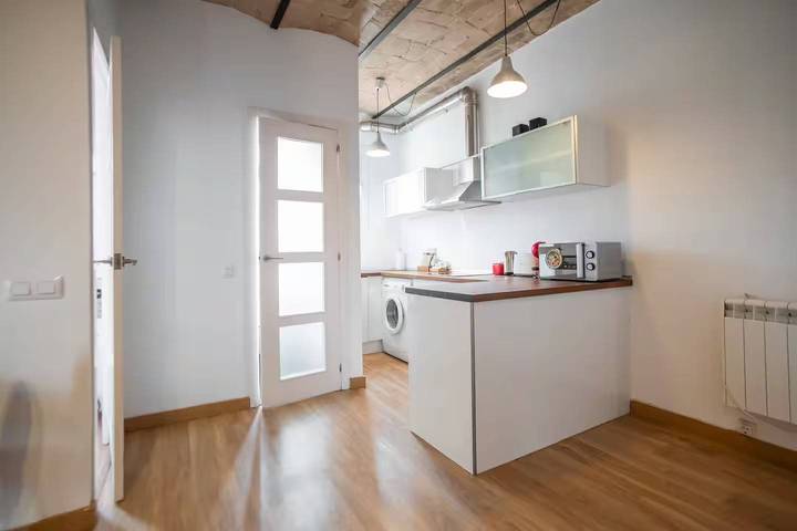 Ganze Wohnung, Ferienwohnung für 3 Personen in Barcelona Zentrum, Barcelona