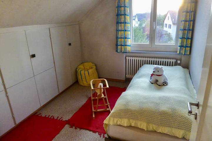 Guntli’s Family Guesthouse: Tout le dernier étage avec salle de bain - rural dans les limites de la ville in Canton de Zurich