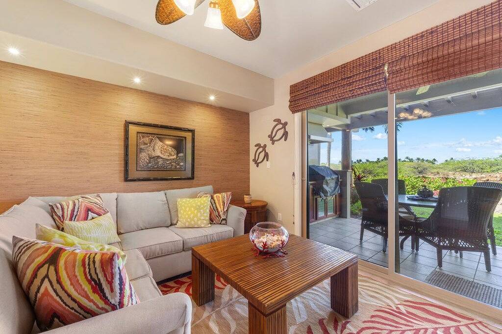 Mauna Lani Palm Villas D2 Corner Unit with Views of Historic Lava Fields in Mauna Lani Resort, Puako