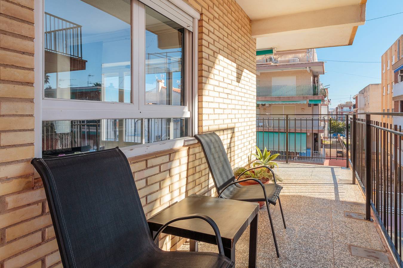 Hel lägenhet, Lägenhet för 6 Personer med balkong in Santa Pola, Costa Blanca