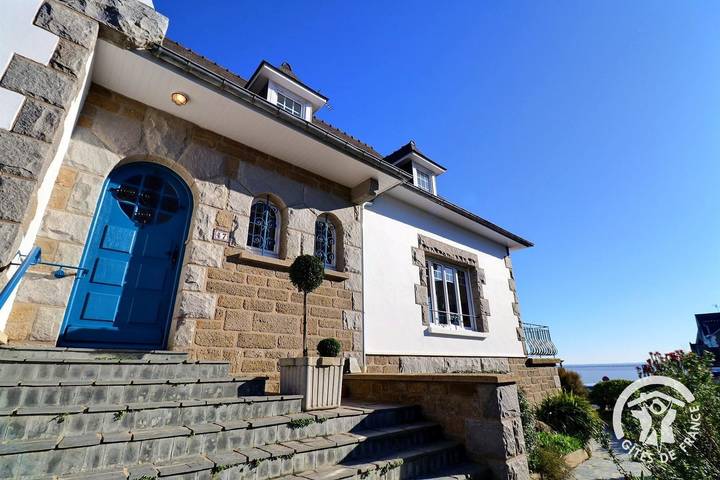 Gîte pour 8 personnes, avec jardin et terrasse à Cancale - 2