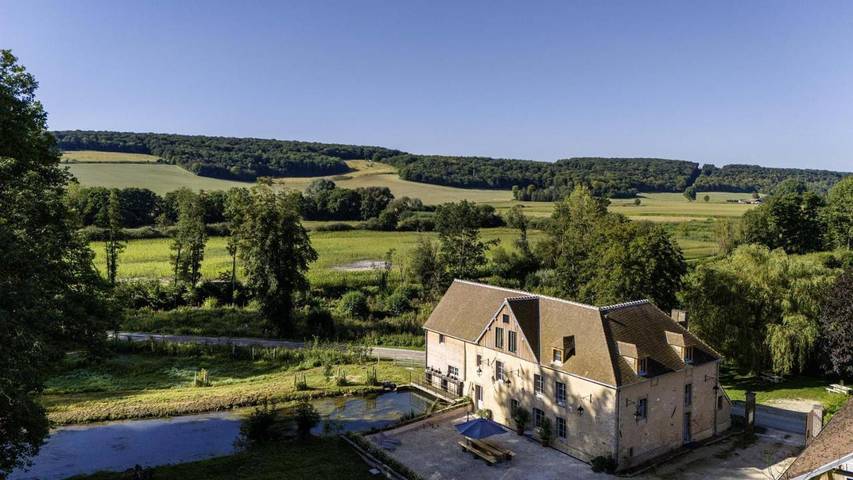 Location de vacances pour 12 personnes, avec terrasse et jardin à Paisy-Cosdon - 2