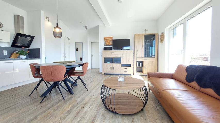 Ferienwohnung für 4 Personen, mit Balkon und Seeblick in Bodolz