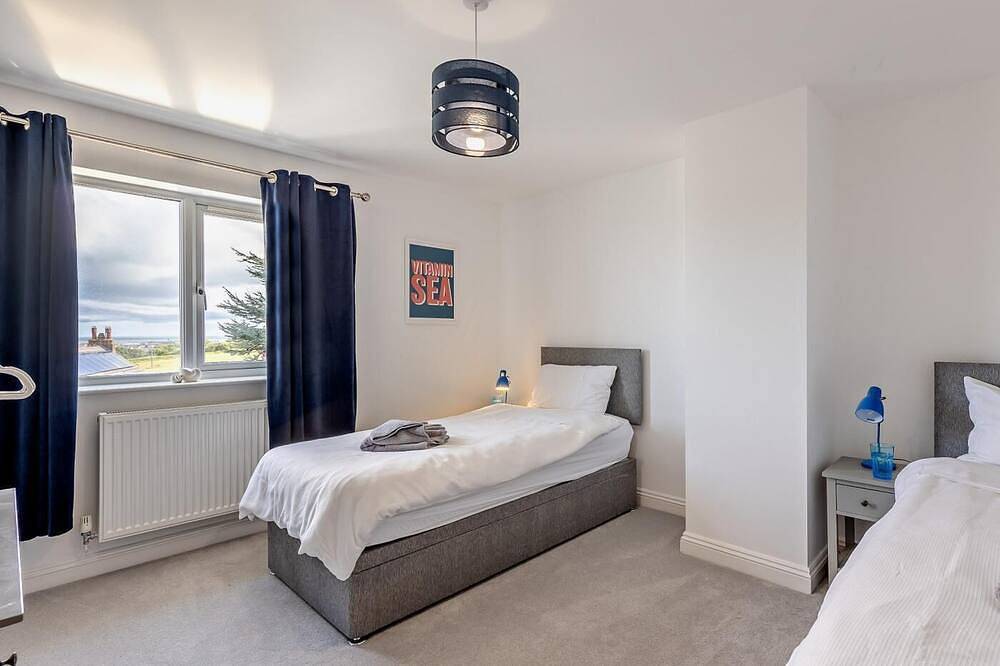 4 Bed in Llandudno in Deganwy, Conwy region