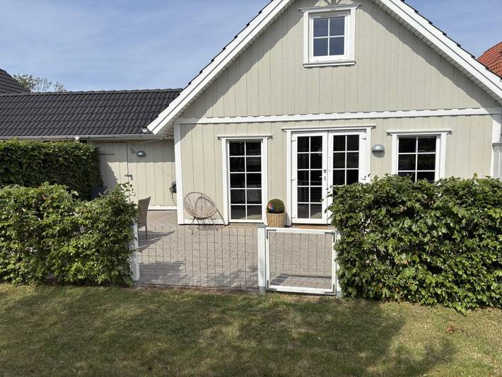 Ferieudlejning for 8 personer, med Balkon og Terrasse såvel som Have og Sauna i Middelfart