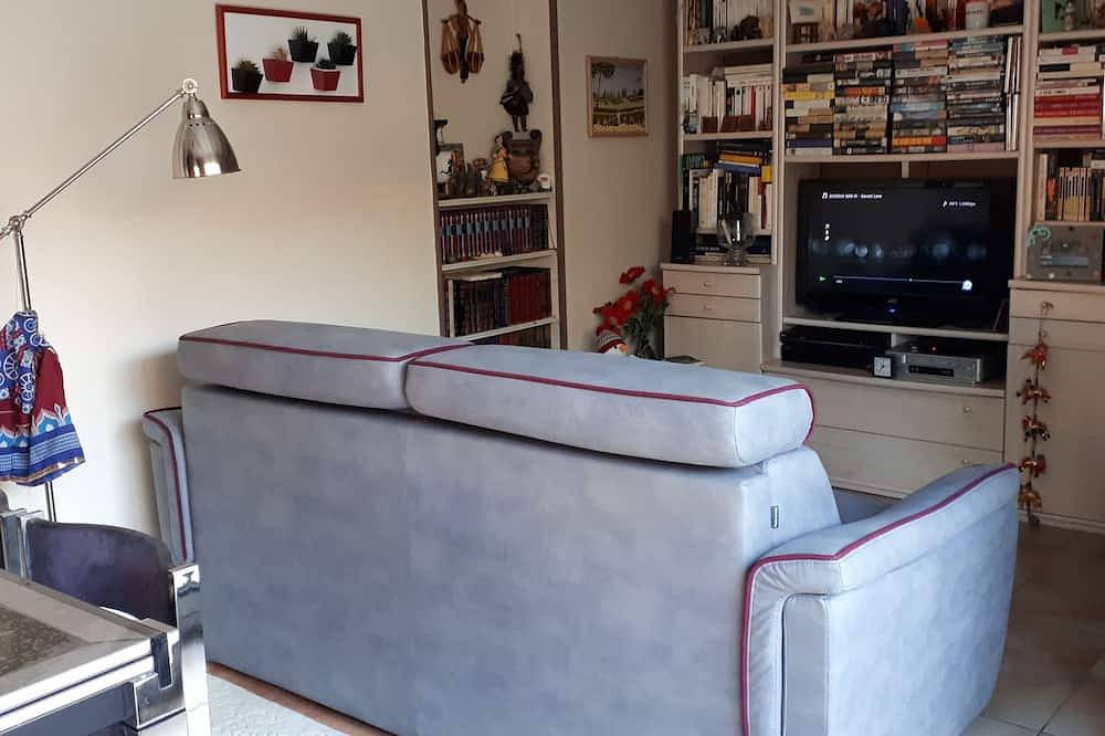 Haus Hyeres Nahe Strand-Meer-Parkplatz in L'Ayguade, Hyeres
