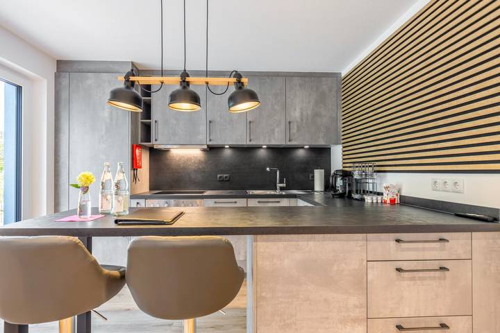 Appartement entier, Studio moderne et paisible avec terrasse, vue sur la verdure et carte Konus in Stadt Hufingen, Donaueschingen