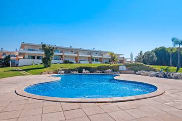 Ferienhaus für 6 Personen, mit Garten und Kinderpool an der Algarve