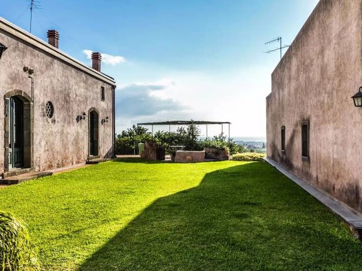 Ferienhaus für 18 Personen, mit Garten und Pool