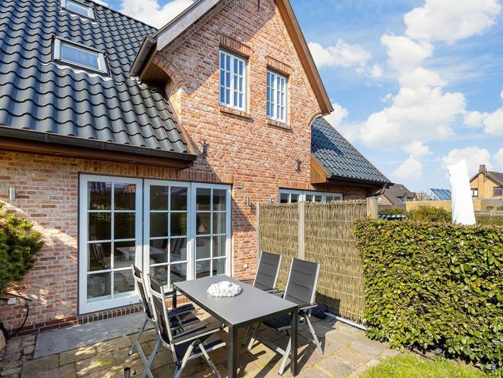 Ganze Ferienwohnung, Lütt Parl - Hausteil im Eg/Og/Ug ca 85qm Nutzfläche, Parkplatz, Haustiere nicht erlaubt in Westerland, Sylt (Gemeinde)
