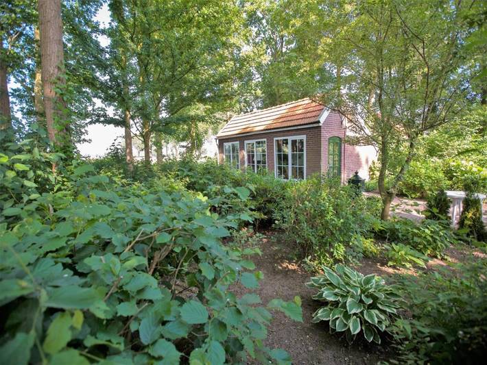 Bungalow für 2 Personen, mit Terrasse und Garten in Gelderland