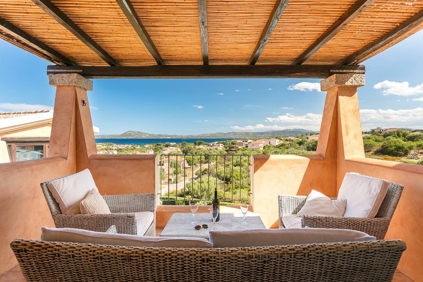 Apartamento entero, Apartamento Bia de Bados B7, con Wi-Fi y Piscina Compartida in Pittulongu, Costa Smeralda