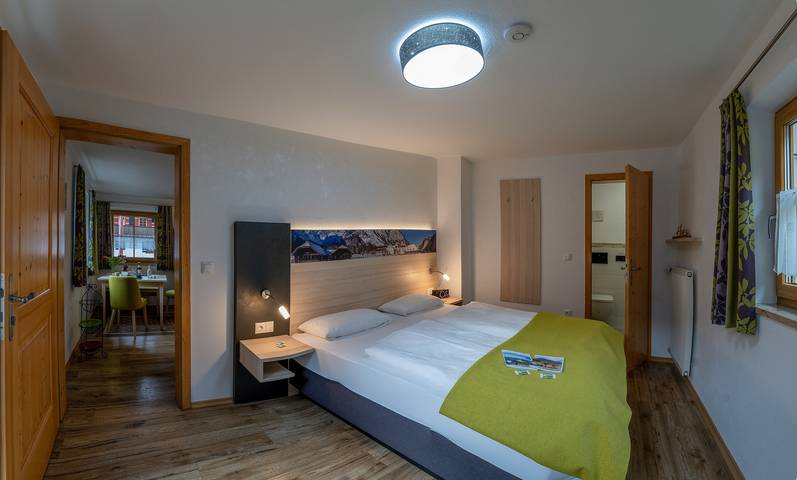 Hütte für 2 Personen, mit Balkon/Terrasse und Balkon in Schönau am Königssee - 3