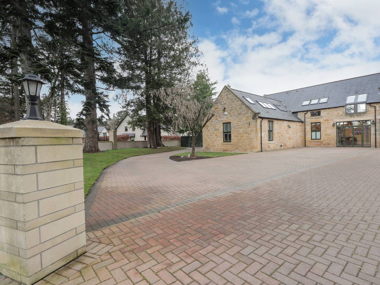 1 The Coach House in Elgin, Moray