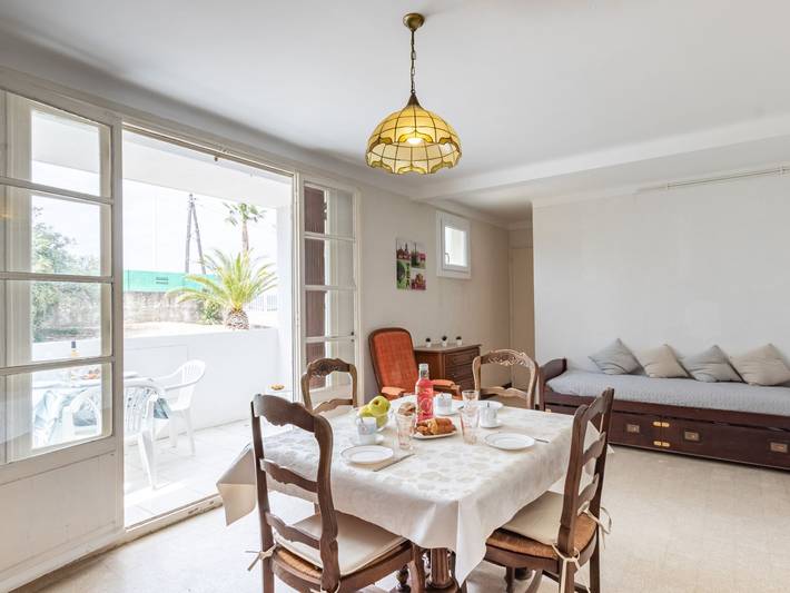 Gîte pour 3 personnes, avec jardin à Saint-Cyr-sur-Mer - 3