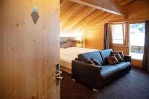 Hotel Bergführer - Doppelzimmer in Elm GL, Glarus Süd