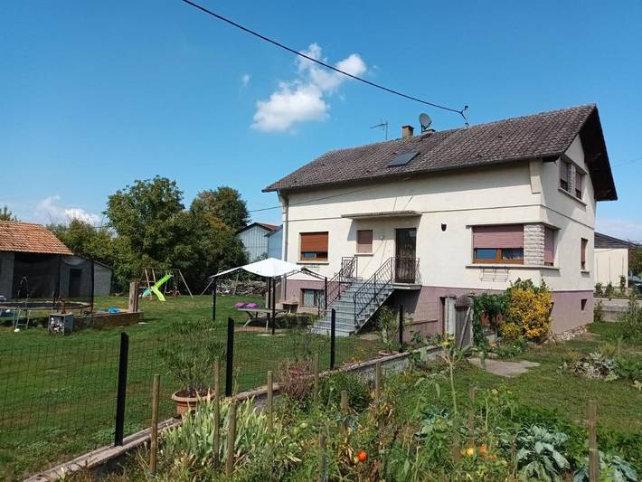 Location de vacances pour 8 personnes, avec vue et jardin à Saasenheim - 2