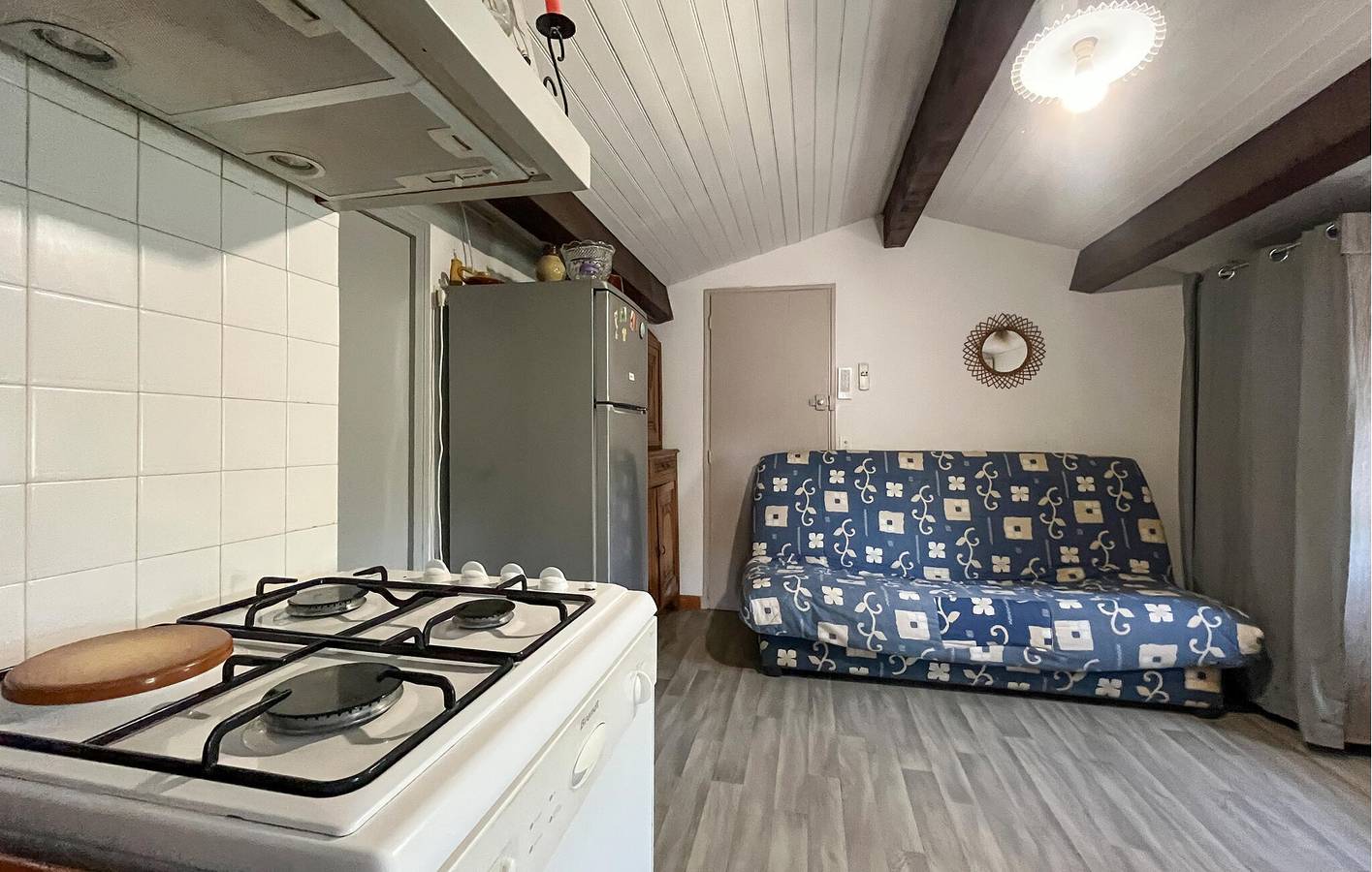 Apartamento vacacional entero, Acogedor apartamento en Saint-Rémy con piscina y WiFi in Saint-Rémy-de-Provence, Region de Arles
