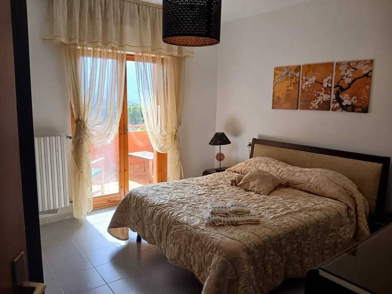 Ganze Wohnung, Schöne Wohnung mit Aussicht in Penne 103 m² in Penne, Gran Sasso