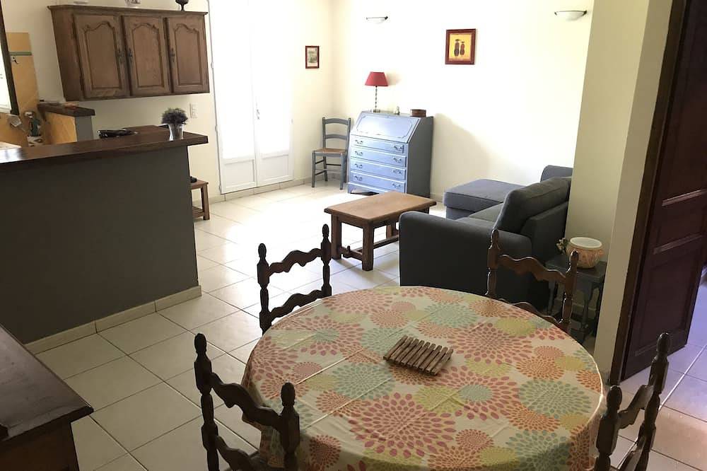 Ganze Wohnung, \"Le verger\": Schöne 1-Zimmer-Wohnung (60 m²), ruhig, nahe dem Zentrum und den Stränden in Macinaggio, Rogliano