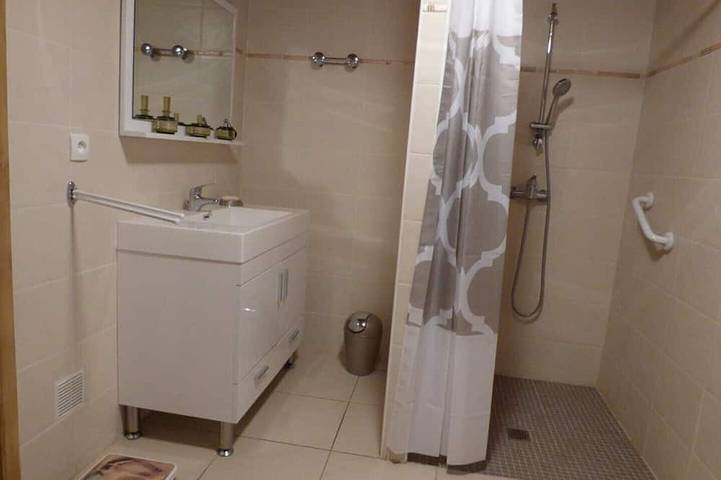 Gîte pour 6 personnes, avec jardin et terrasse à Les Bordes-sur-Arize - 3