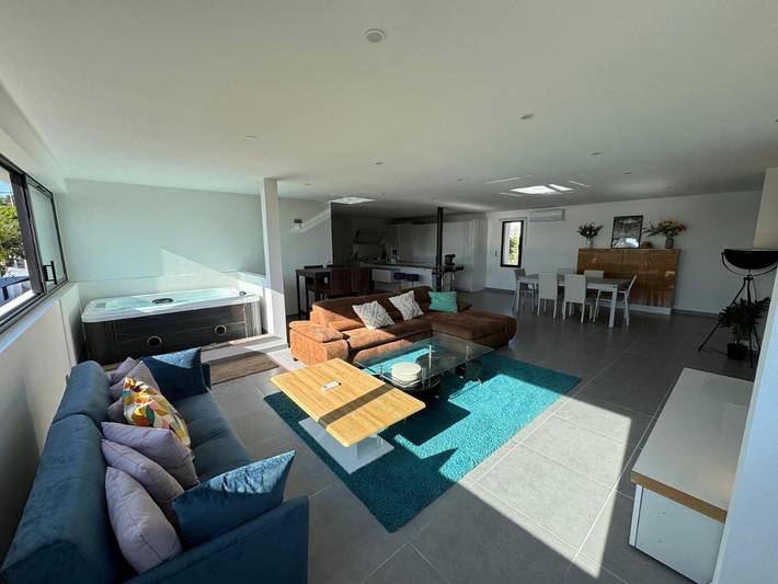 Gîte pour 6 personnes, avec jacuzzi dans Plage de La Gorguette - 3