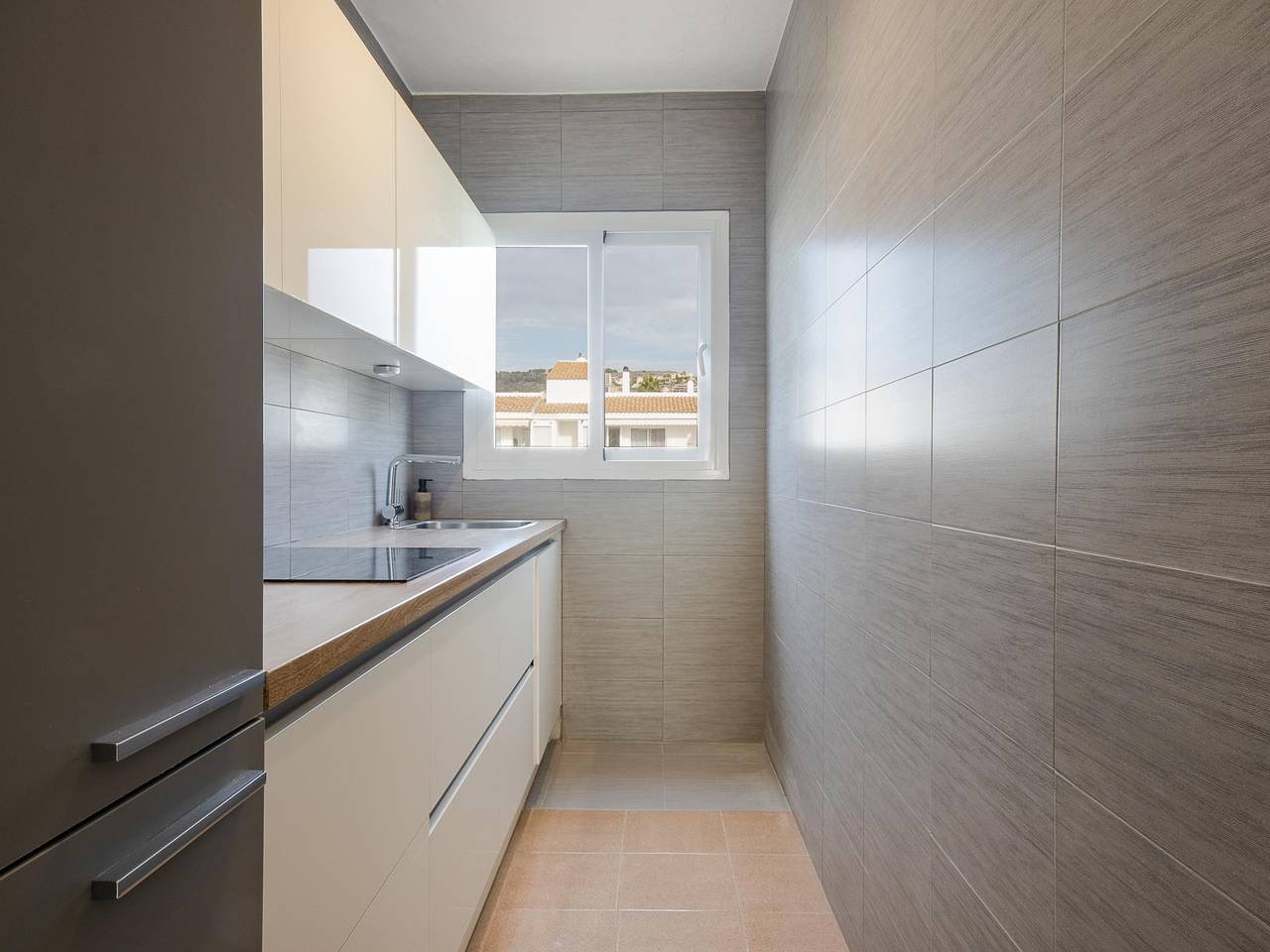 Appartement de vacances entier, K-Sunset Apartment by Nuka in Javea Port, Jávea