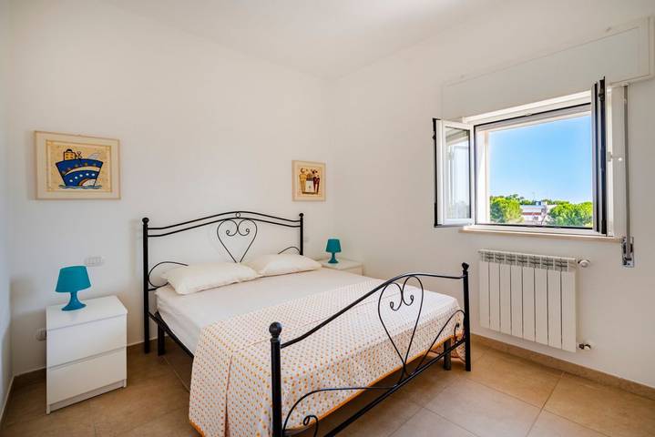 Ganze Wohnung, Ferienwohnung für 8 Personen mit Balkon/Terrasse in Palese, Bari