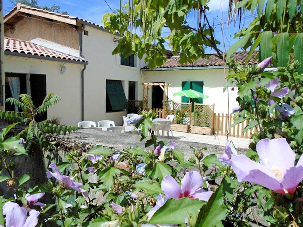 Appartement entier, Gîte chez Martine appartement 52m² à Langon in Langon, Région de Langon