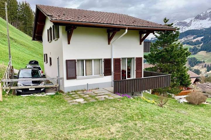 Chalet für 8 Personen, mit Garten in Adelboden