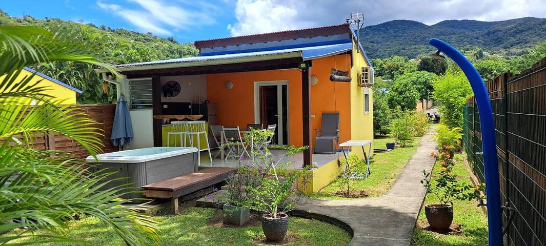 Location de vacances pour 3 personnes, avec jardin et vue dans Plage de Grande Anse - 3
