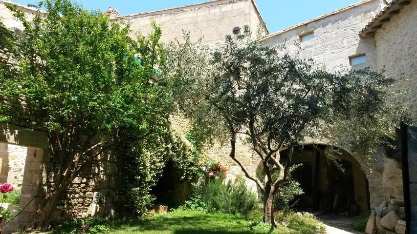 Gîte pour 2 personnes, avec vue et balcon à Meynes - 2
