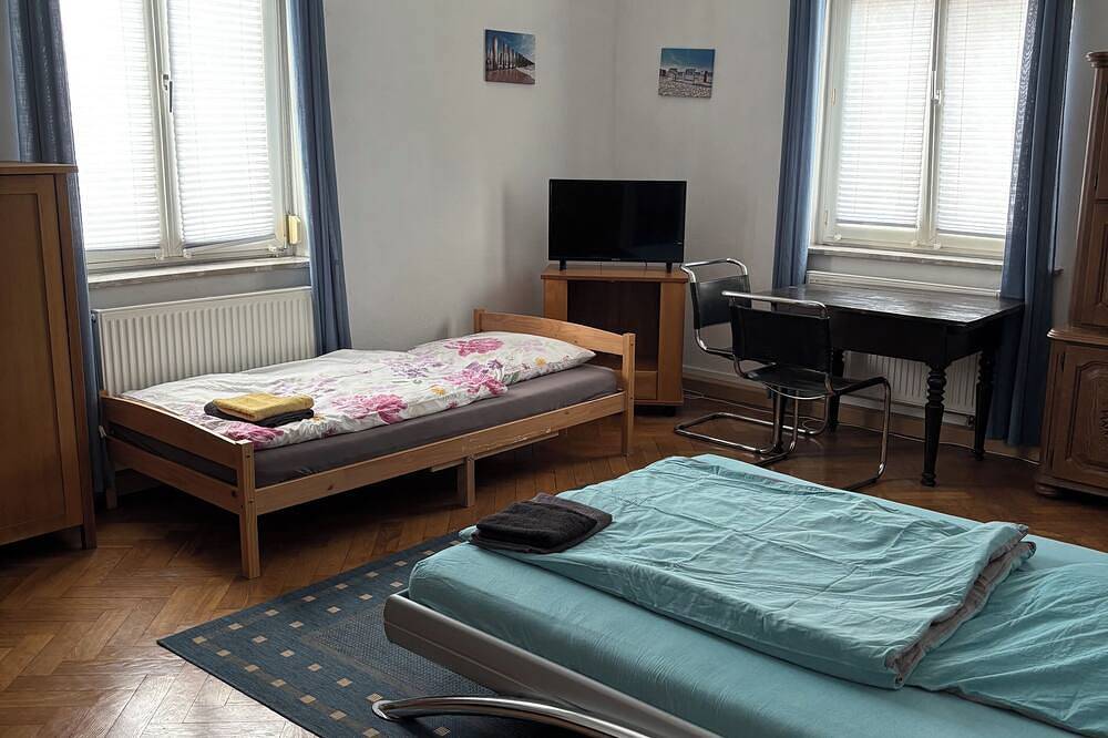 Ganze Wohnung, Große 4-Zimmerwohnung für bis zu 8 Personen in Geislingen an der Steige, Landkreis Göppingen